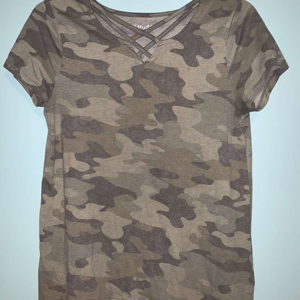 Camo top
